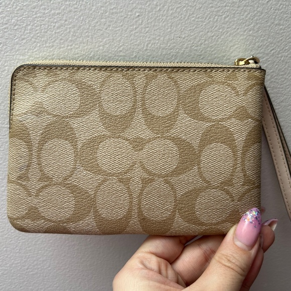 Coach Wristlet - Picture 2 of 3
